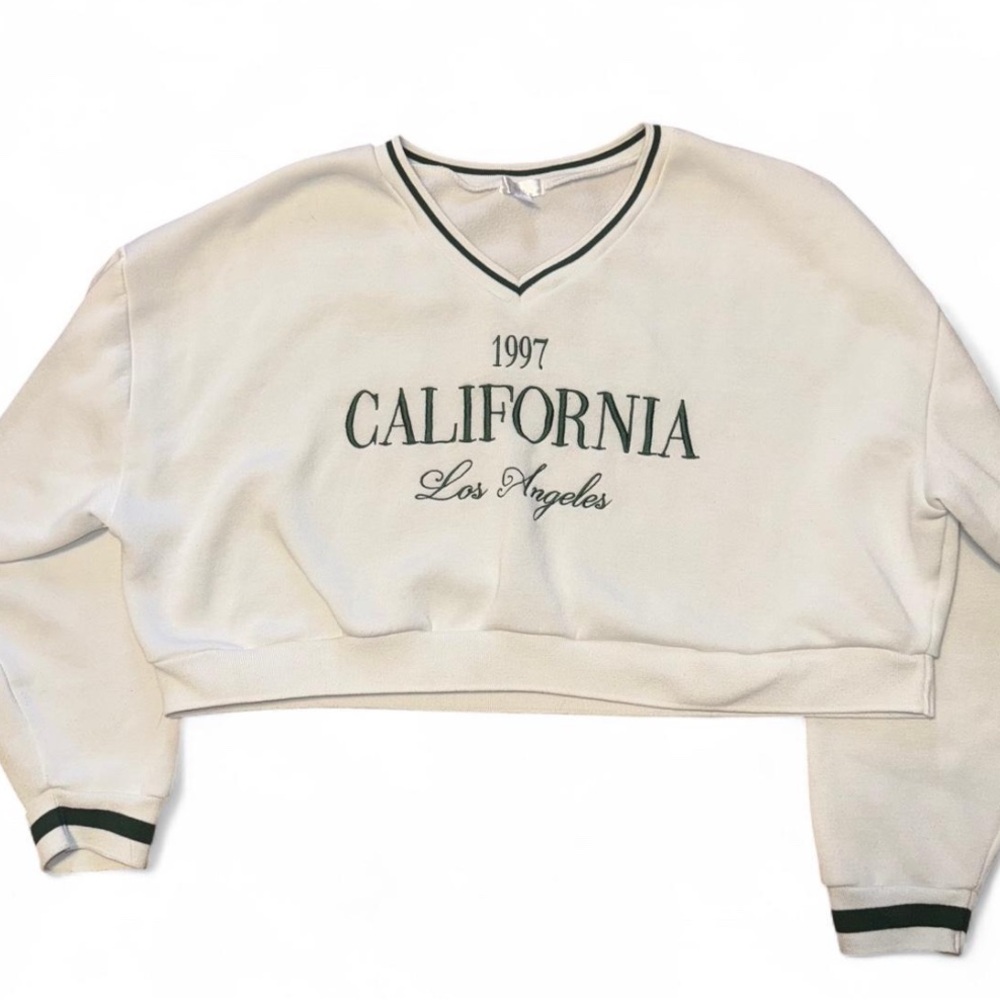 Angel Kiss White Cropped 1997 California Sweatshirt XL